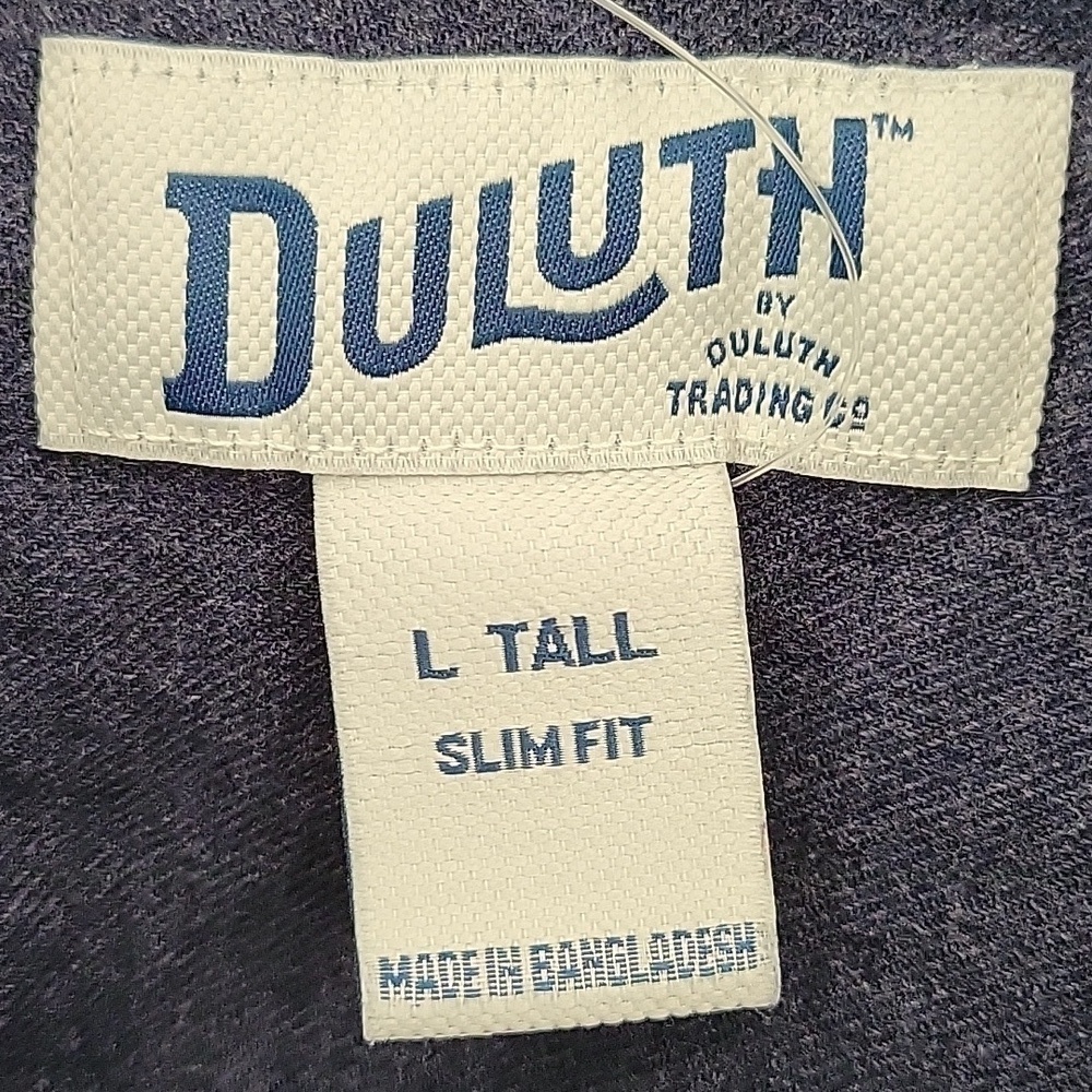 NWOT Duluth Trading Co. large tall blue button-down shirt. 100% cotton - Picture 3 of 5